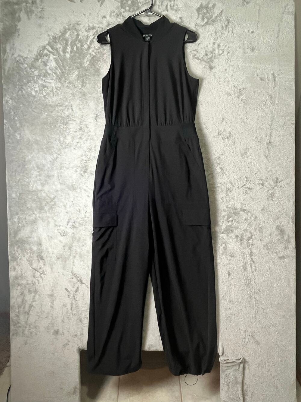 Athleta Brooklyn Utility Jumpsuit Black Sleeveless Zip Front Cargo Size 8